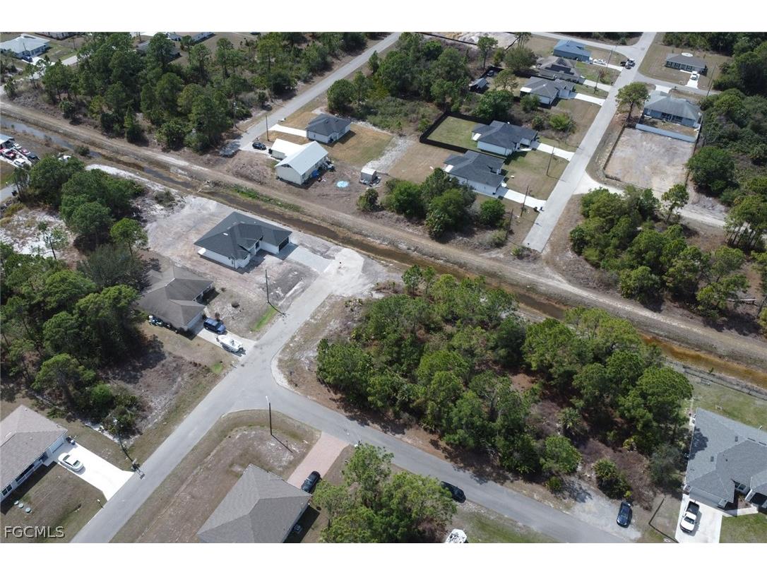 4601 Laura Avenue N Lehigh Acres FL 33971 2026009605 image7