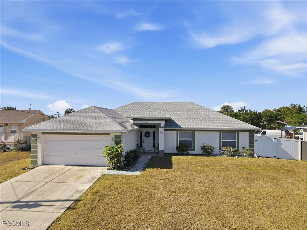 4602 Beth Avenue S Lehigh Acres FL 33976 2025026045 image1