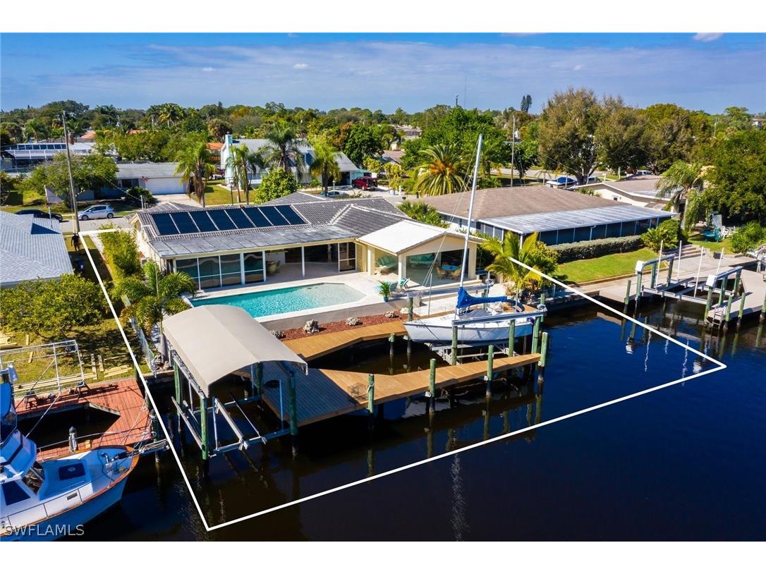 4602 W Coral Circle North Fort Myers FL 33903 220055998 image1