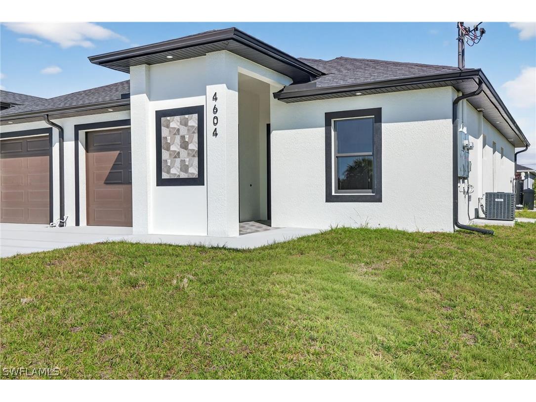 4604/4606 Golfview Boulevard Lehigh Acres FL 33973 226011396 image2