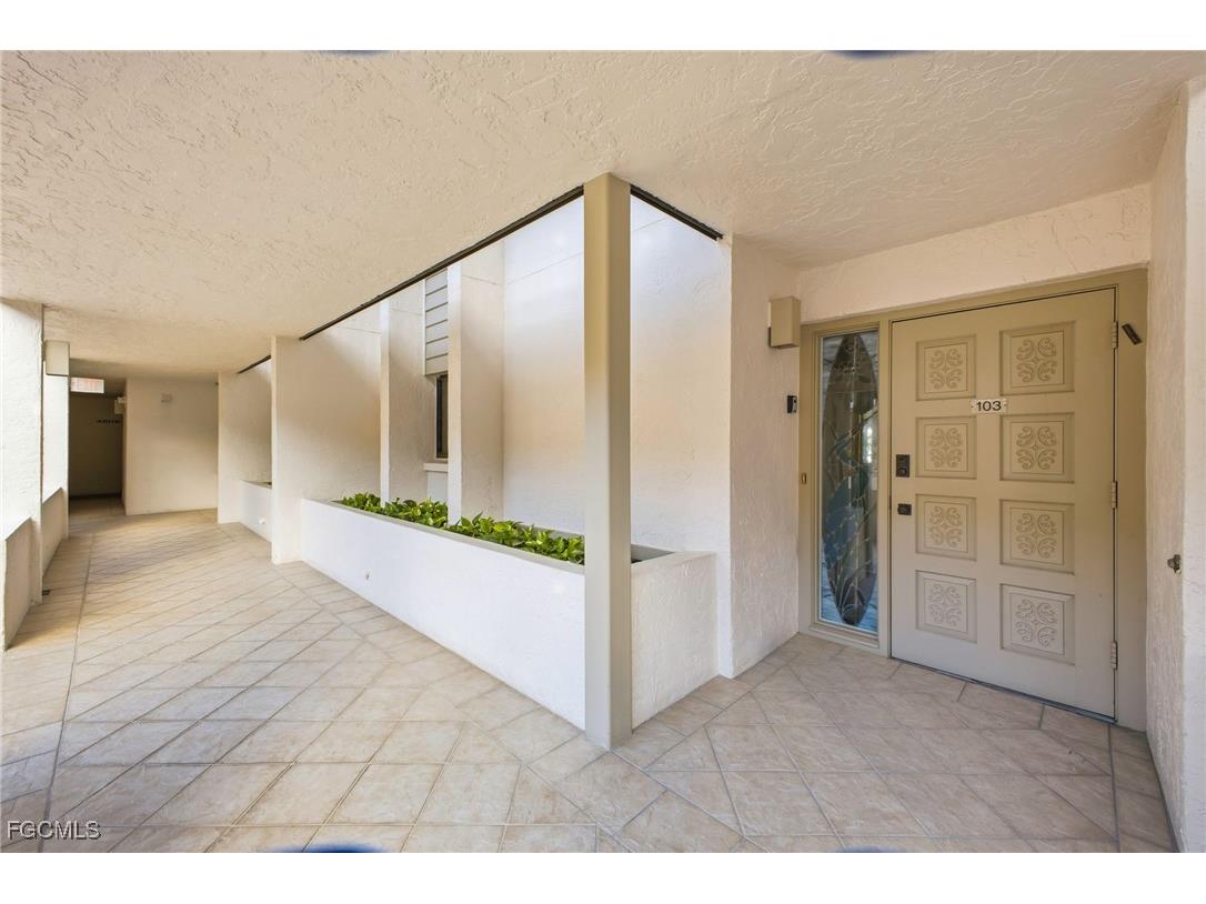 4604 Flagship Drive #103 Fort Myers FL 33919 2025016984 image23