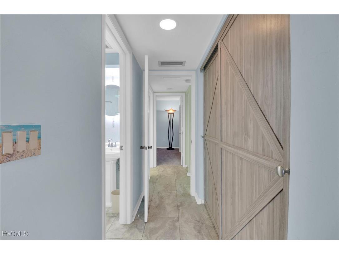4604 Flagship Drive #305 Fort Myers FL 33919 2025018855 image12
