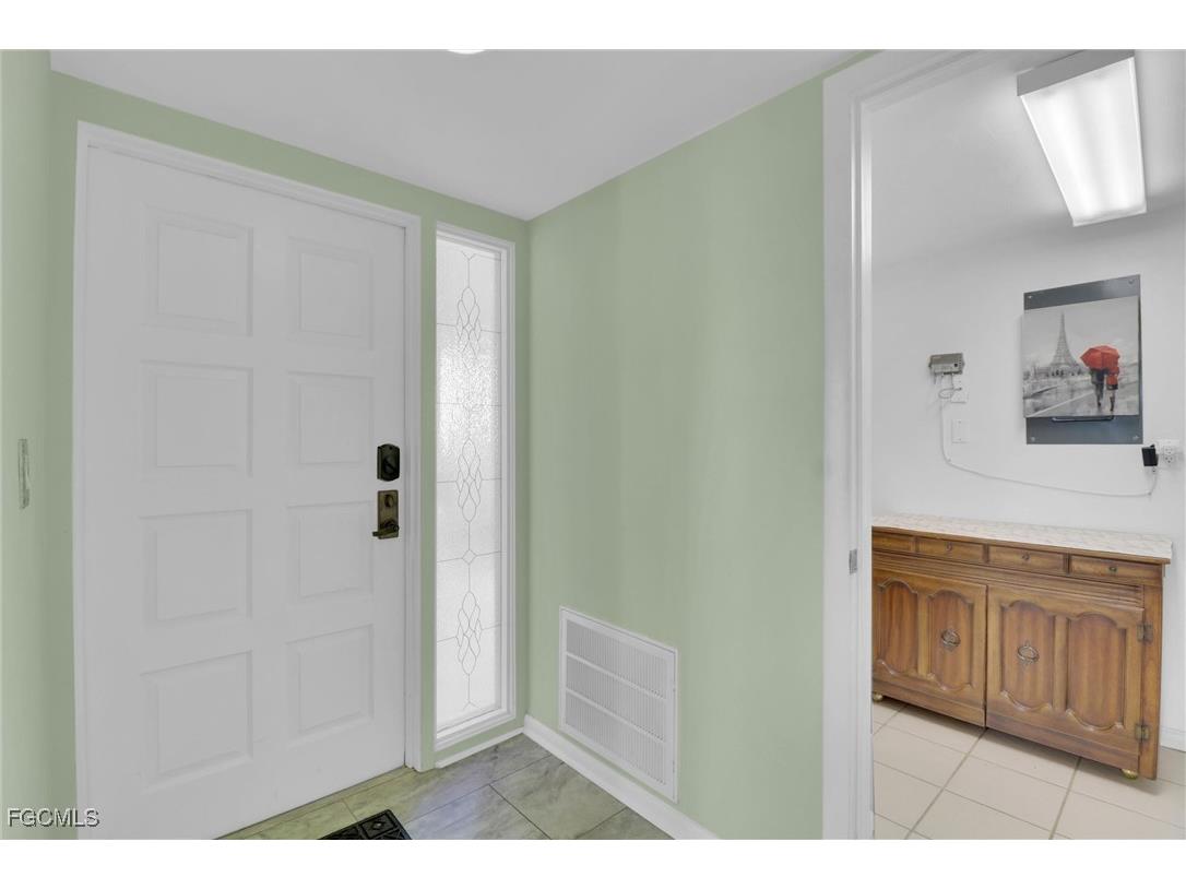 4604 Flagship Drive #305 Fort Myers FL 33919 2025018855 image20