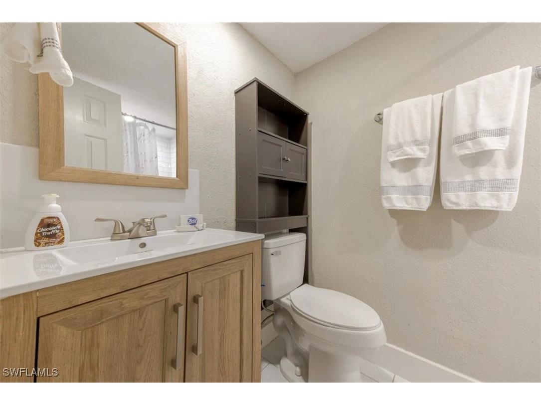 4605 Bayshore Dr. #G2 Naples FL 34112 226001330 image13