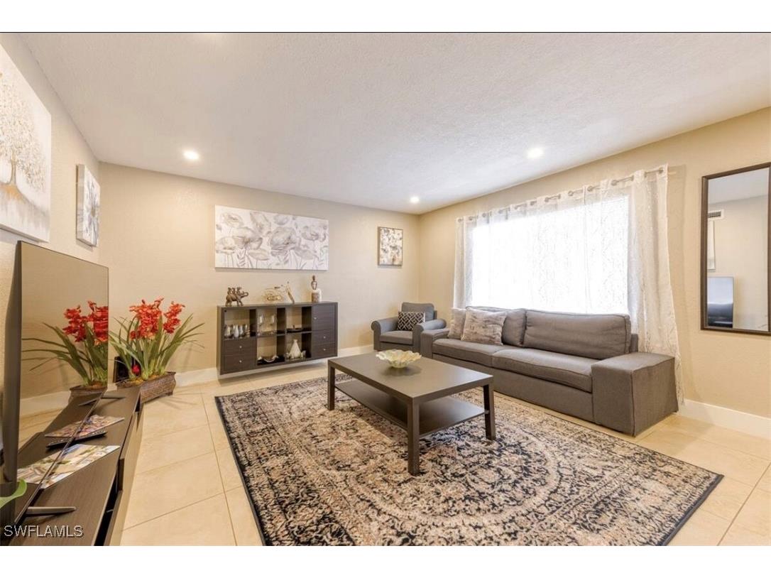 4605 Bayshore Dr. #G2 Naples FL 34112 226001330 image4