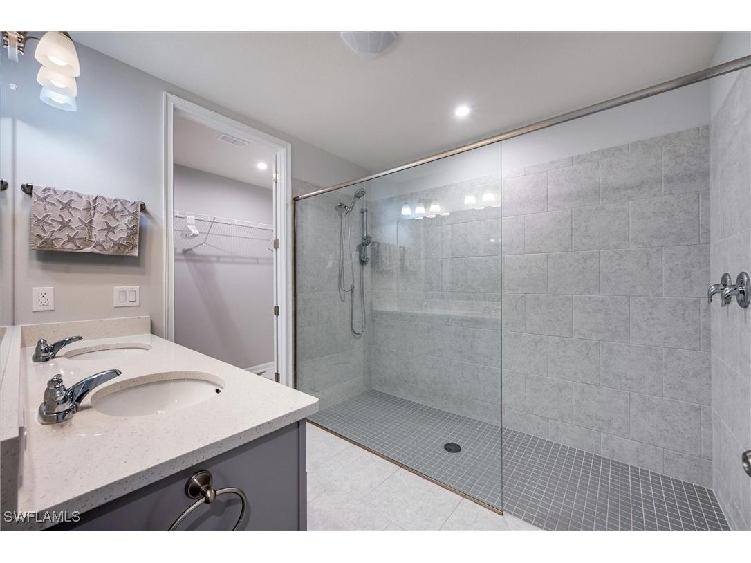 4607 Arboretum Circle #103 Naples FL 34112 226004842 image13