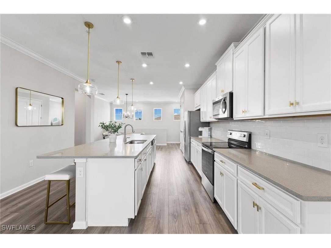 4607 Arboretum Circle #202 Naples FL 34112 225067845 image21