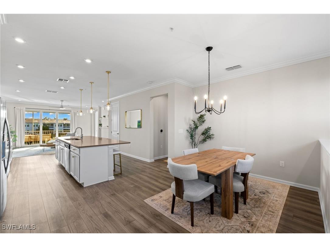 4607 Arboretum Circle #202 Naples FL 34112 225074781 image14