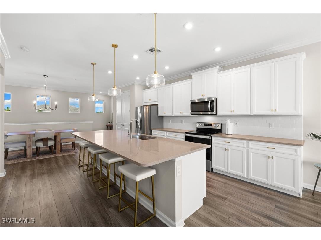 4607 Arboretum Circle #202 Naples FL 34112 225074781 image19