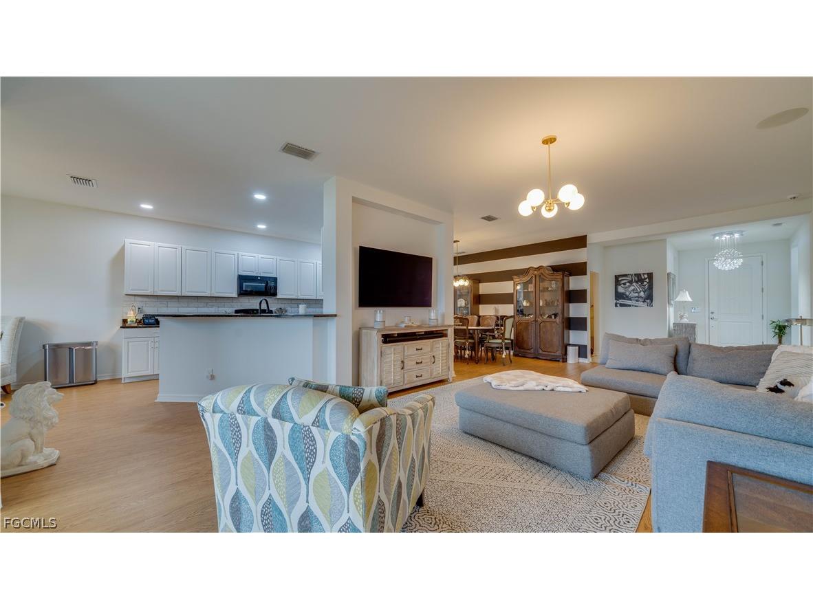 4607 Mystic Blue Way Fort Myers FL 33966 2026009639 image19