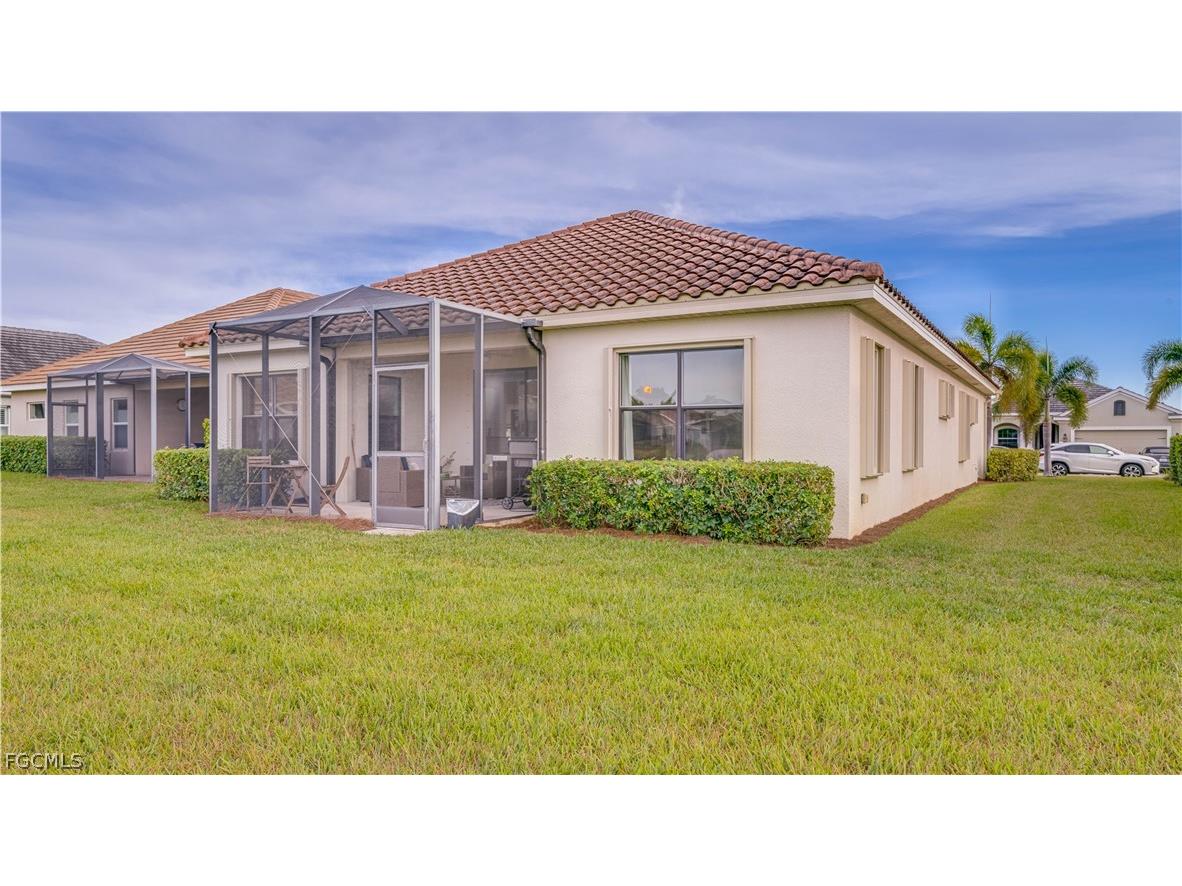 4607 Mystic Blue Way Fort Myers FL 33966 2026009639 image38