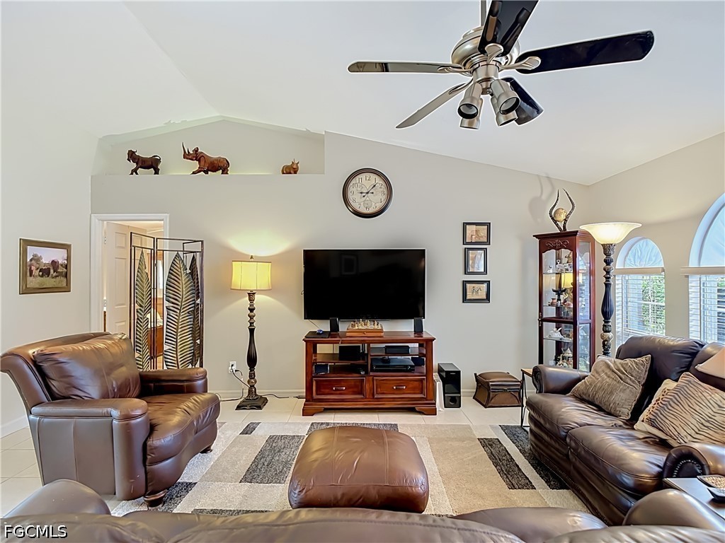 4608 29th Street SW Lehigh Acres FL 33973 2026024674 image2