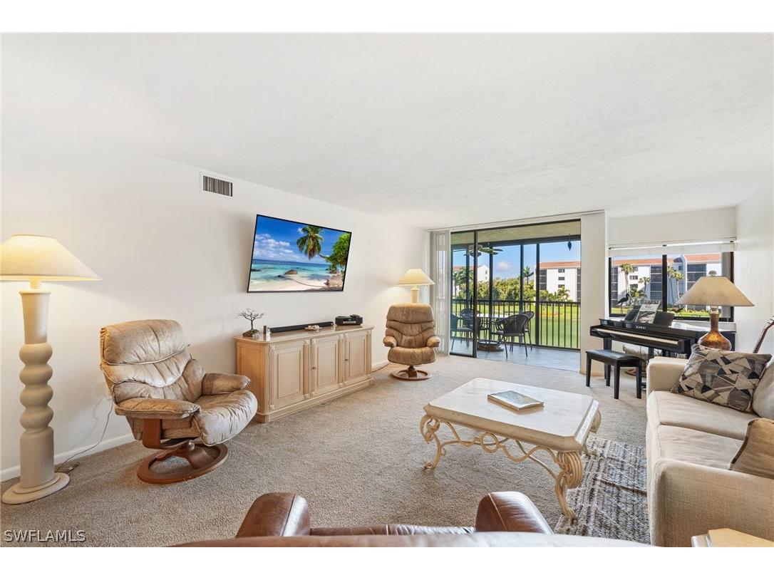 4608 Flagship Drive #202 Fort Myers FL 33919 226010731 image2