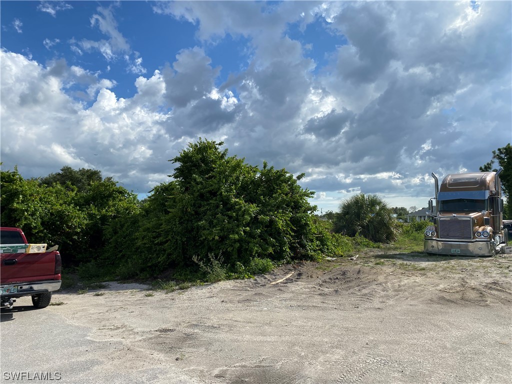 4608 Gene Avenue S Lehigh Acres FL 33976 223039442 image1