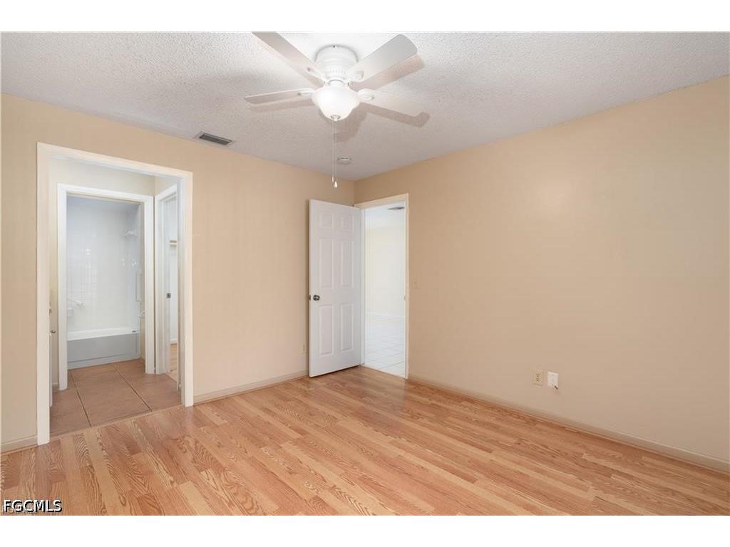 4608 SE 4th Place #6 Cape Coral FL 33904 2026028265 image15