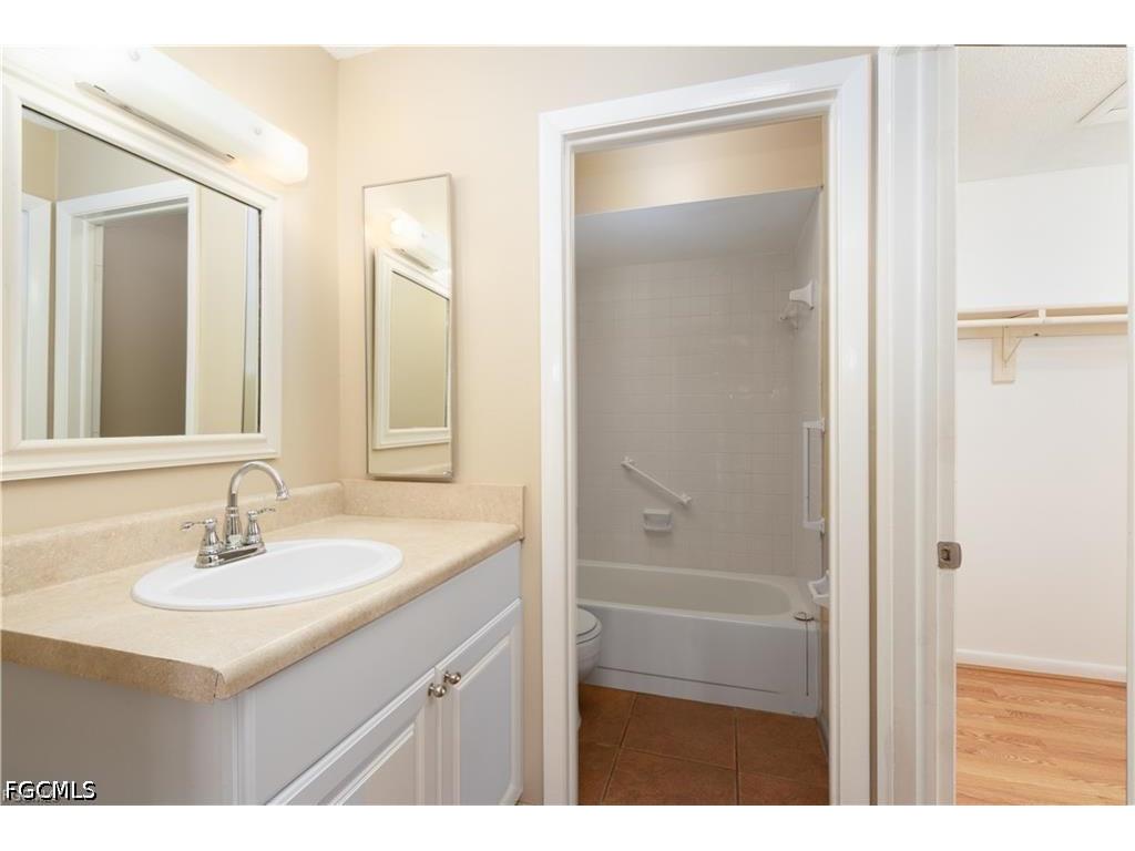 4608 SE 4th Place #6 Cape Coral FL 33904 2026028265 image16