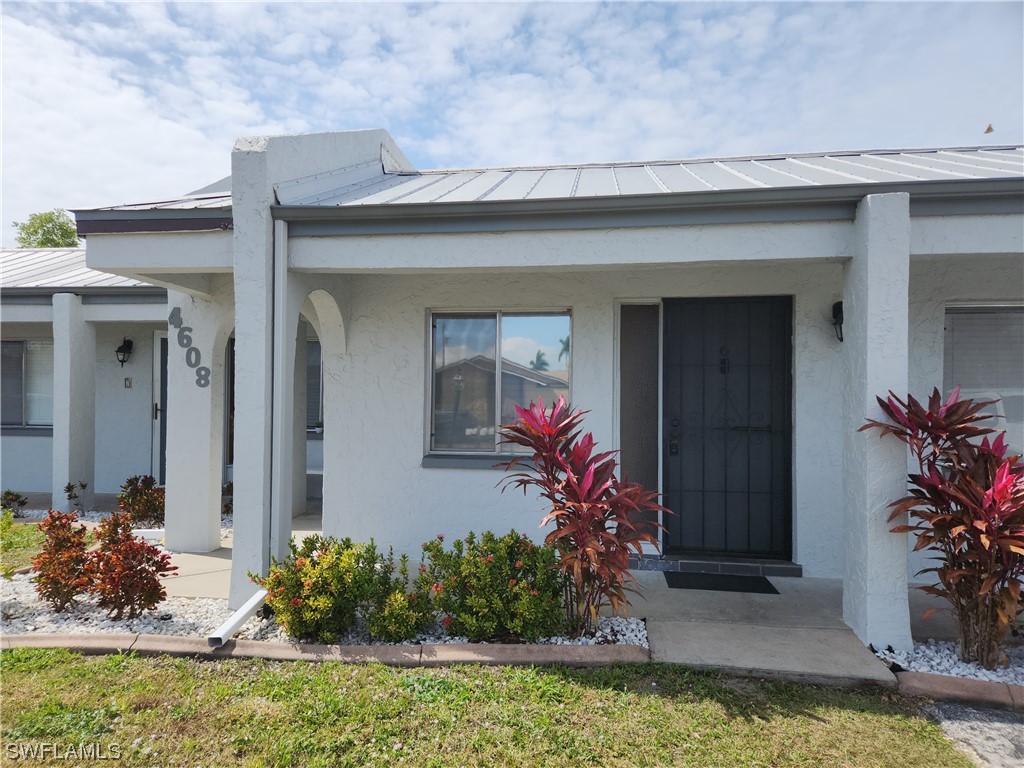 4608 SE 4th Place #6 Cape Coral FL 33904 224016913 image1