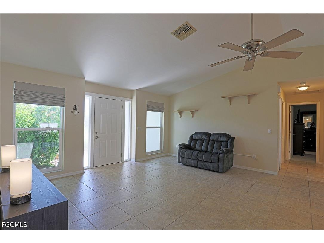 4608 SW 13th Avenue Cape Coral FL 33914 2026019159 image8
