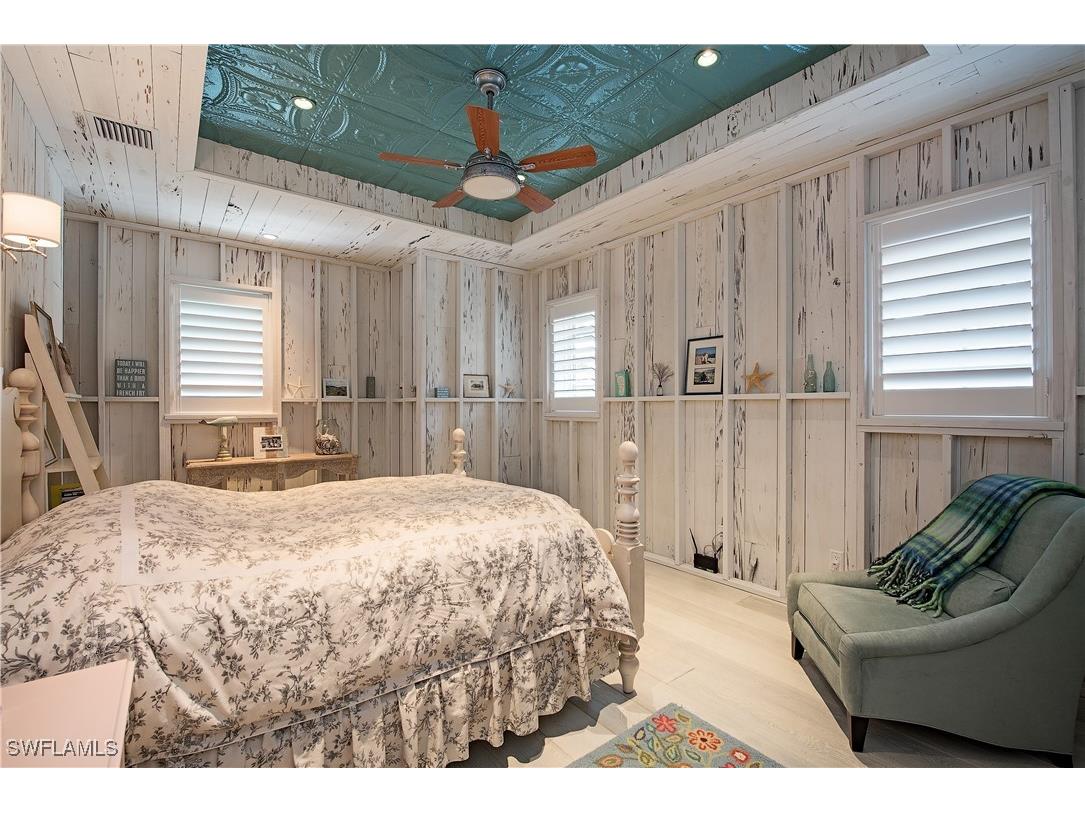 461 16th Avenue S Naples FL 34102 225079948 image12