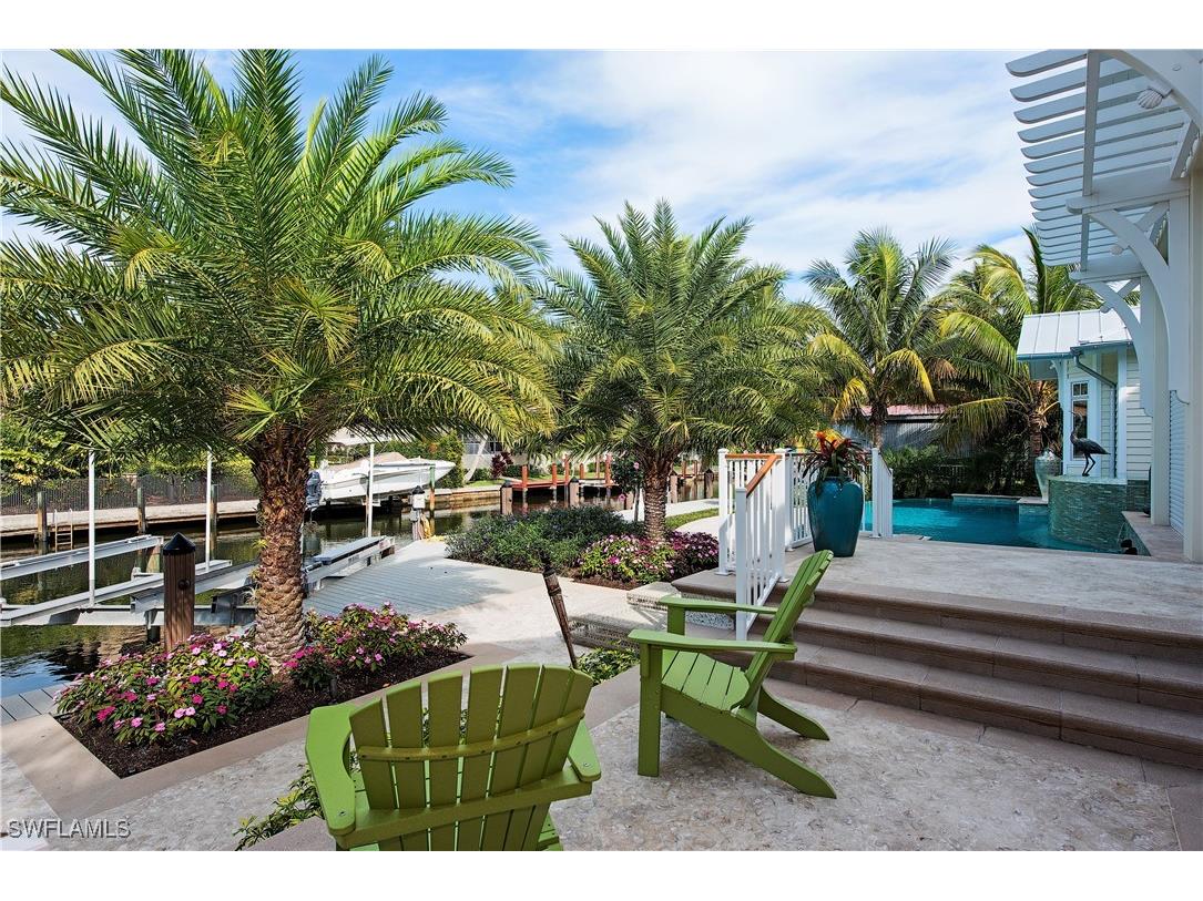 461 16th Avenue S Naples FL 34102 225079948 image4