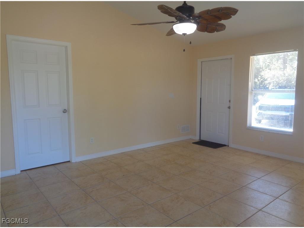 461/463 Loretta Avenue S Lehigh Acres FL 33974 2026004114 image18