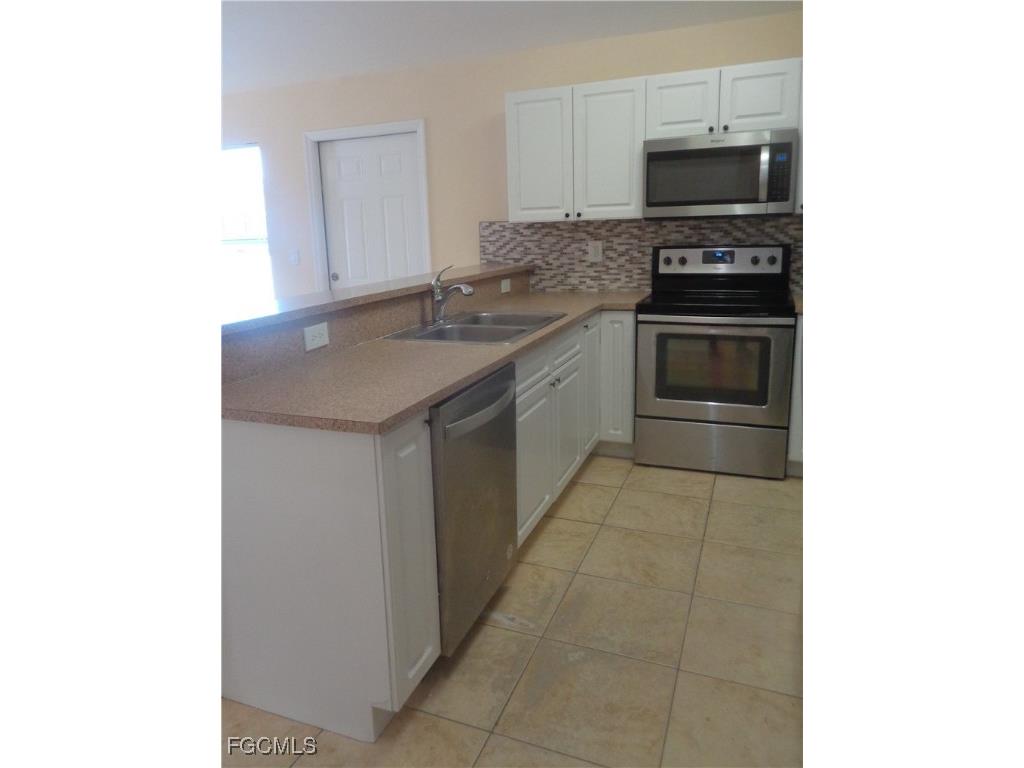 461/463 Loretta Avenue S Lehigh Acres FL 33974 2026004114 image25