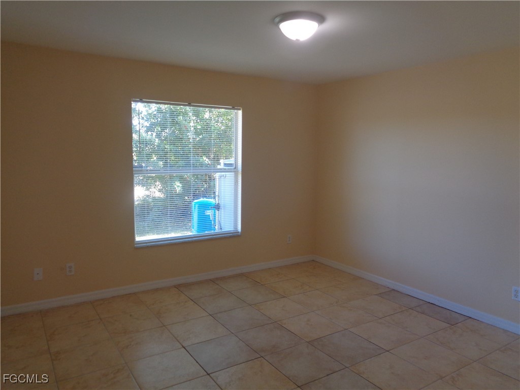 461/463 Loretta Avenue S Lehigh Acres FL 33974 2026004114 image40