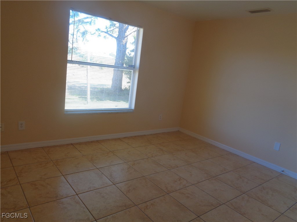 461/463 Loretta Avenue S Lehigh Acres FL 33974 2026004114 image46
