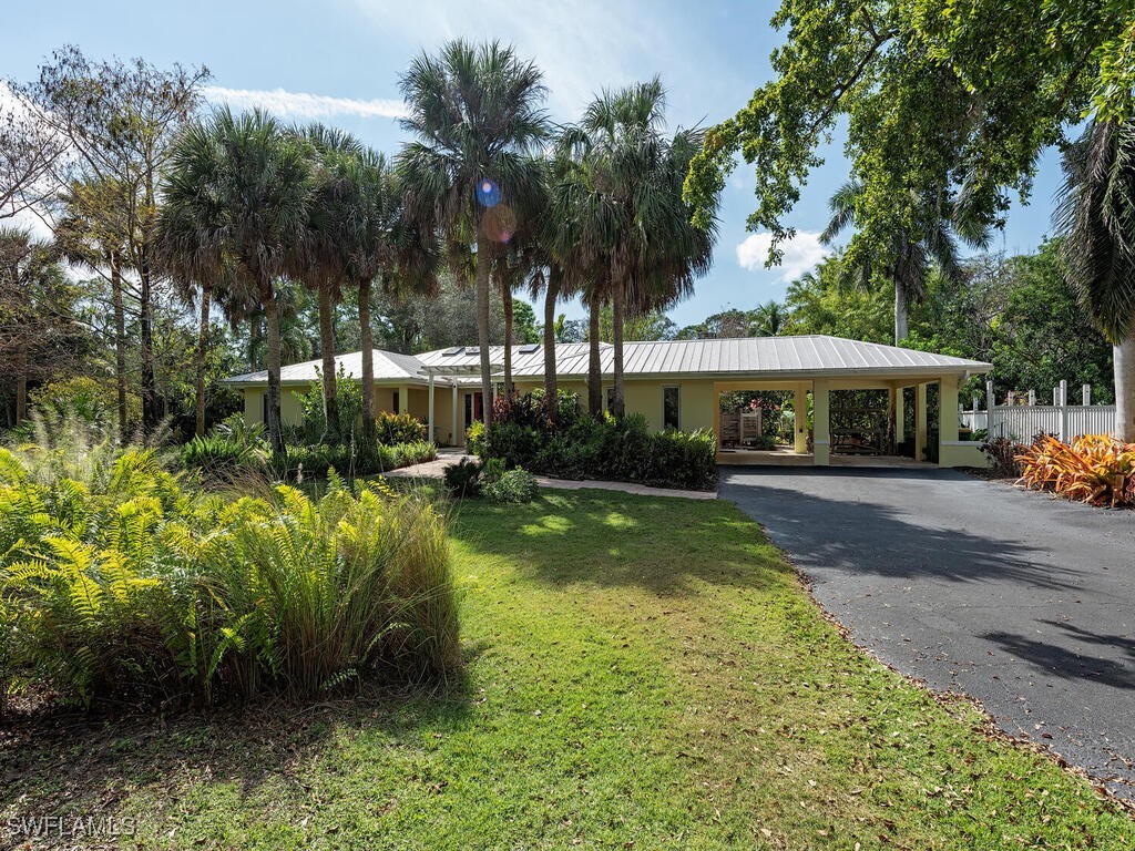 461 Carica Road Naples FL 34108 224013010 image2