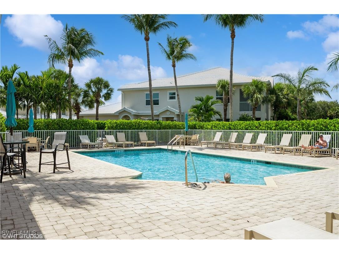 4610 Hawks Nest Drive #104 Naples FL 34114 225051510 image40