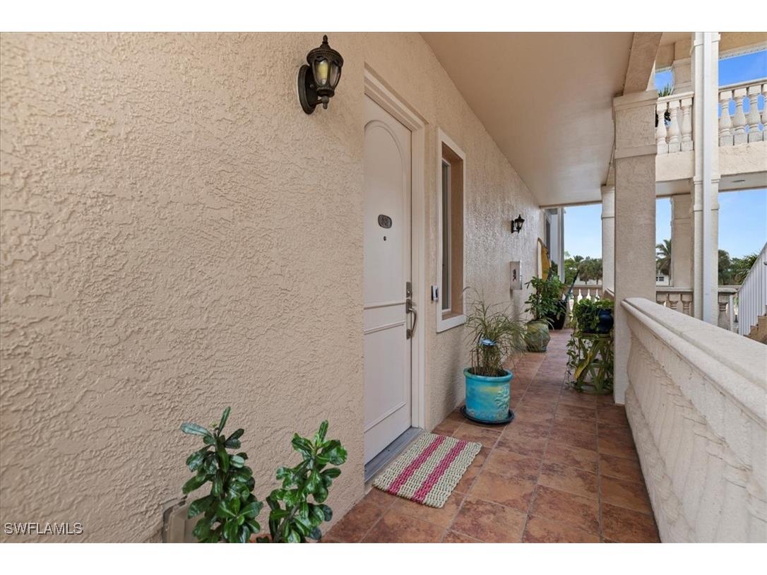 4610 SE 5th Place #201 Cape Coral FL 33904 225008105 image4