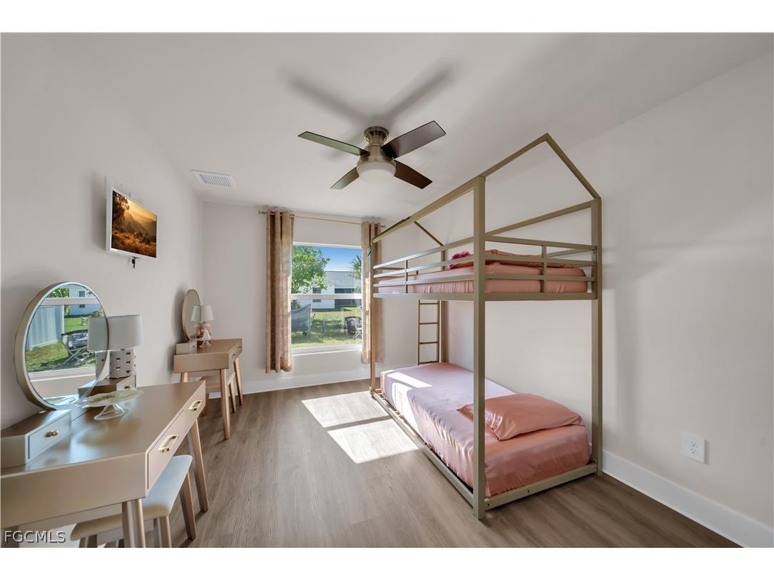4610 SW 9th Place Cape Coral FL 33914 2026008275 image13