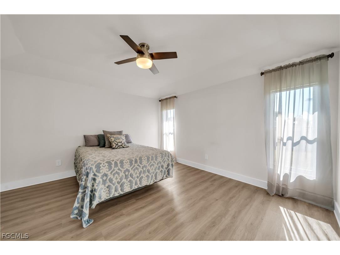4610 SW 9th Place Cape Coral FL 33914 2026008275 image16