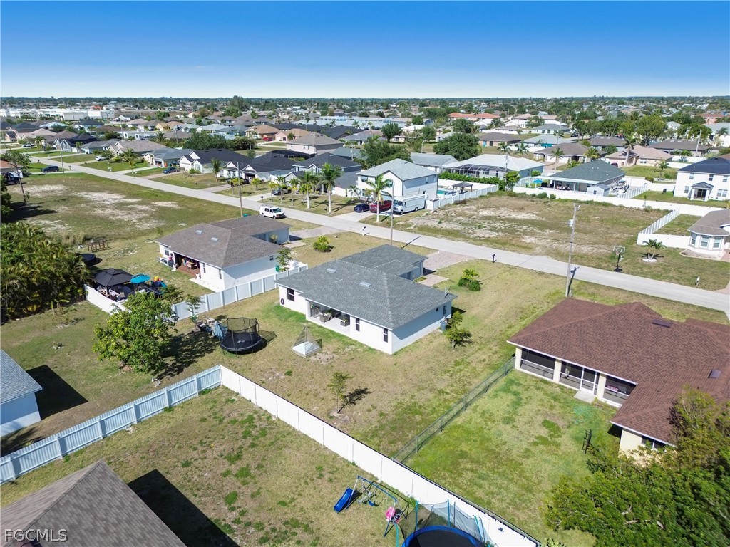4610 SW 9th Place Cape Coral FL 33914 2026008275 image32