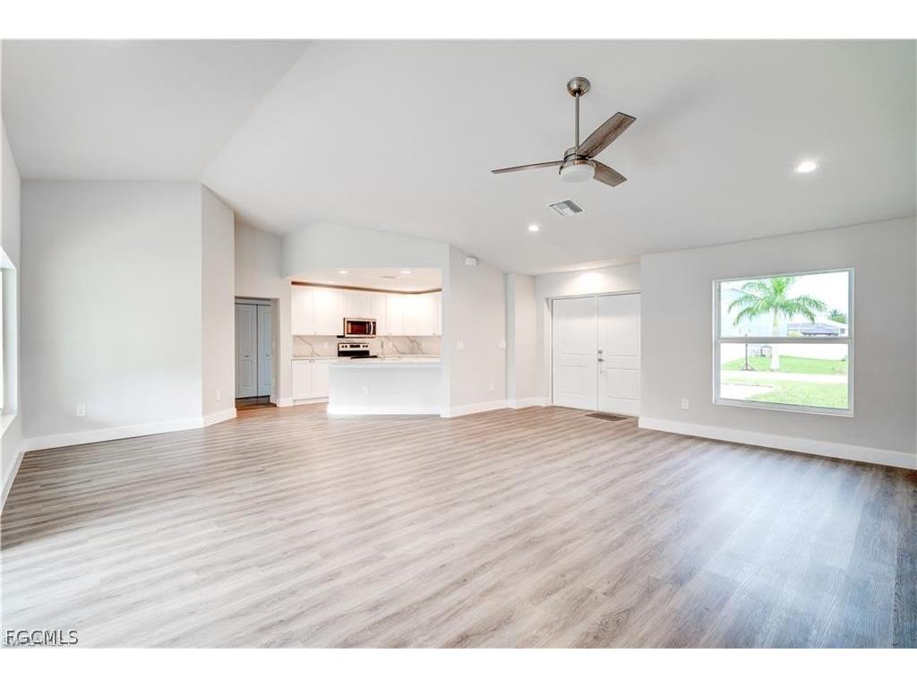 4610 SW 9th Place Cape Coral FL 33914 2026008275 image6