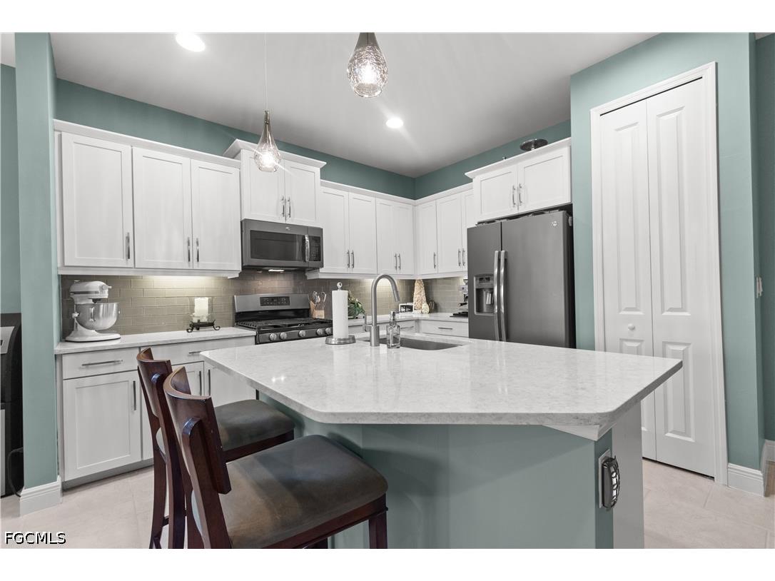 4610 Waterscape Lane Fort Myers FL 33966 2026022455 image3