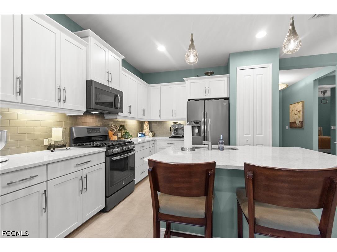 4610 Waterscape Lane Fort Myers FL 33966 2026022455 image6