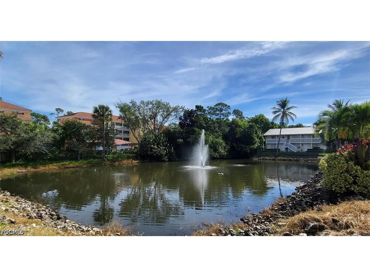 4611 Bayshore Drive #O8 Naples FL 34112 2026020273 image3