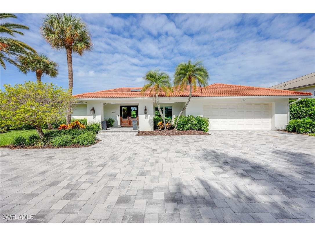 4611 Crayton Road Naples FL 34103 225066460 image2
