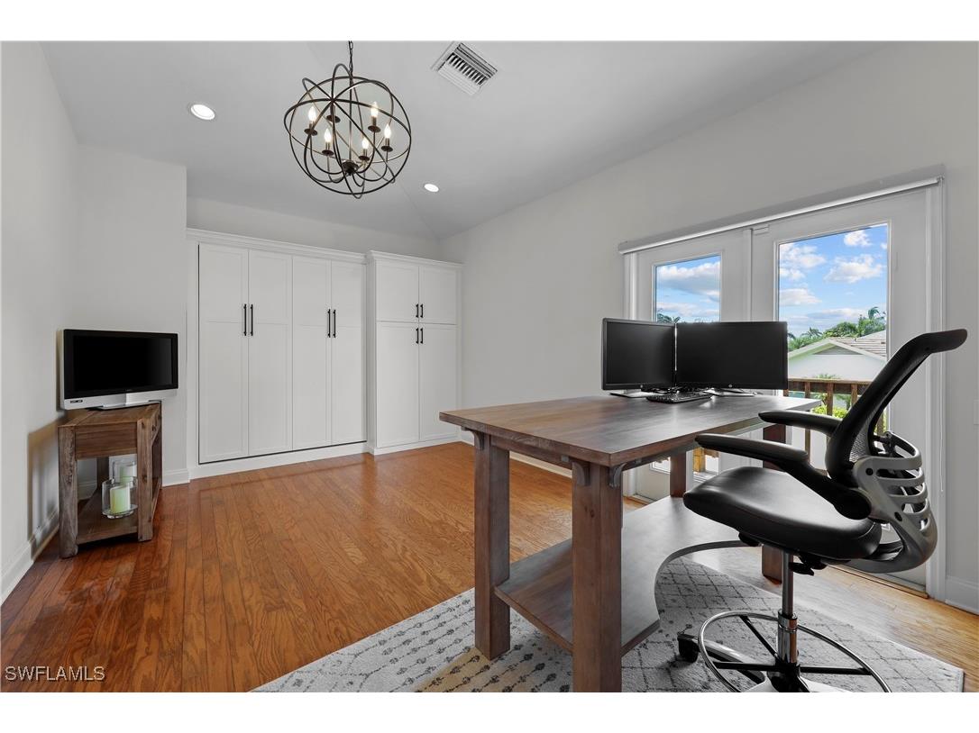 4611 Crayton Road Naples FL 34103 225066460 image28