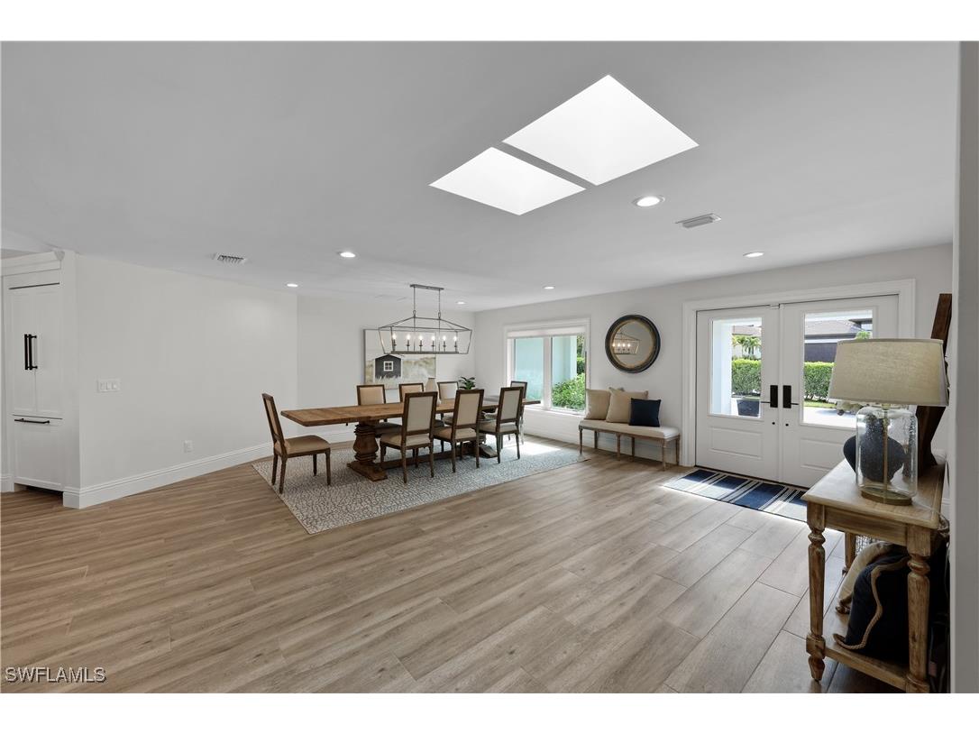 4611 Crayton Road Naples FL 34103 225066460 image6