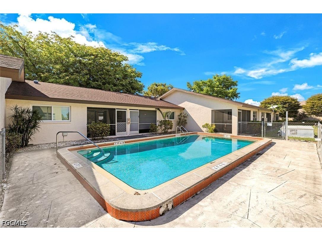 4611 SE 5th Place #6 Cape Coral FL 33904 2026014410 image1