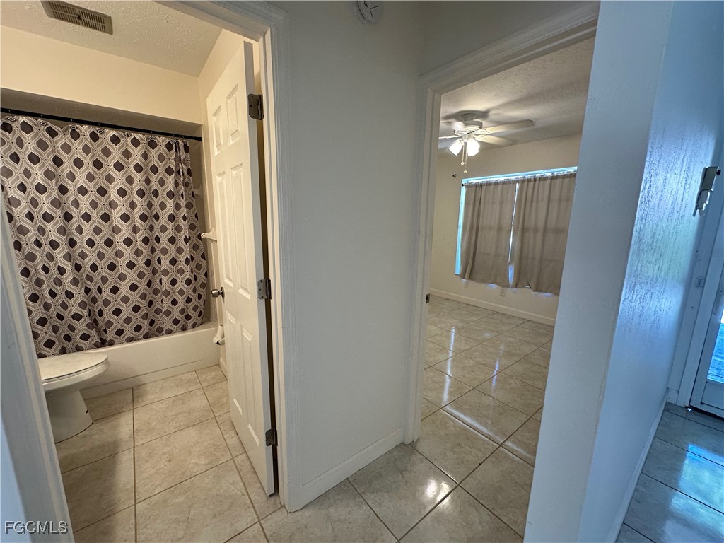 4611 SE 5th Place #8 Cape Coral FL 33904 2025004982 image17