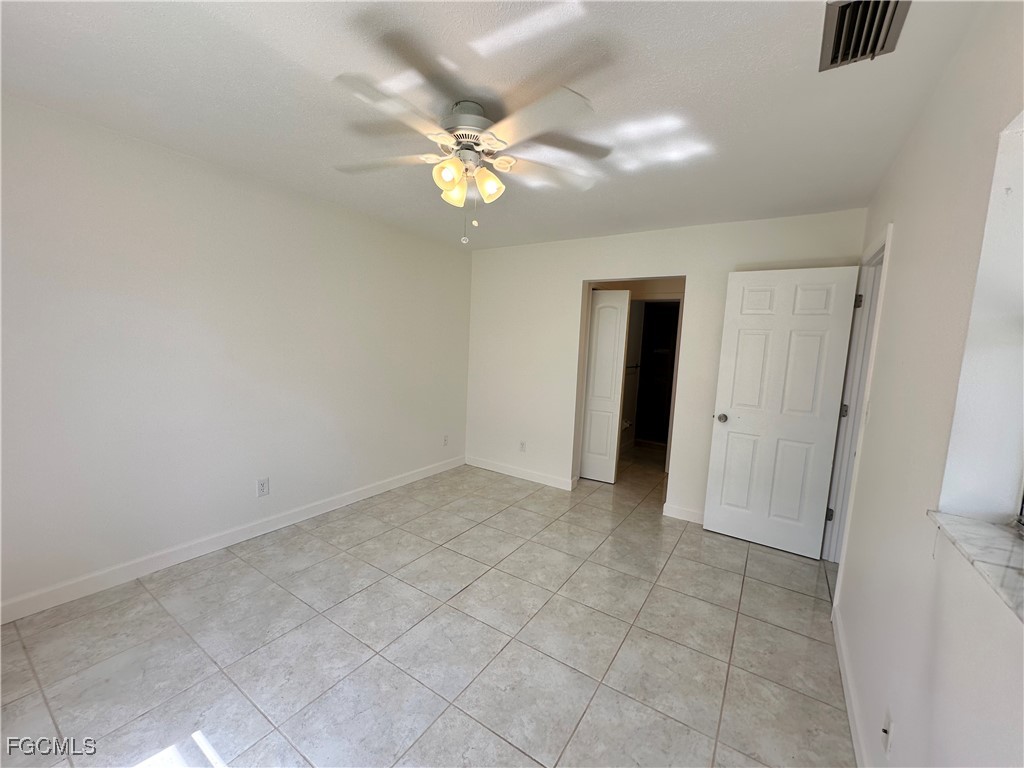 4611 SE 5th Place #8 Cape Coral FL 33904 2025004982 image32