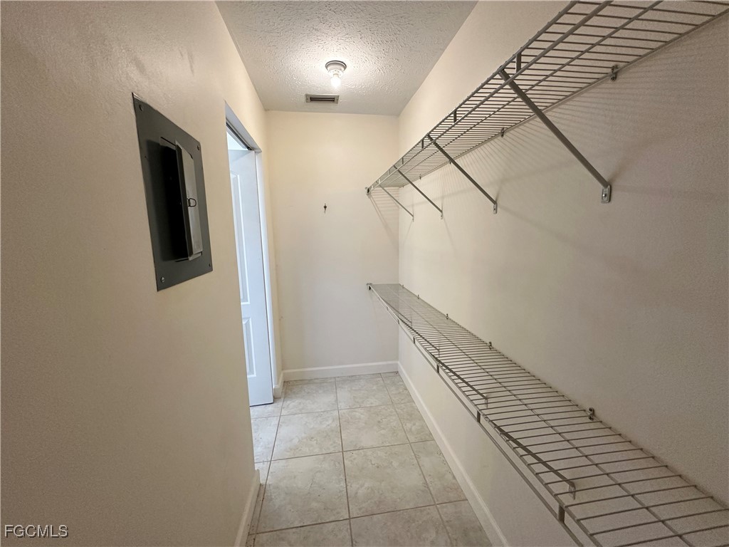 4611 SE 5th Place #8 Cape Coral FL 33904 2025004982 image38