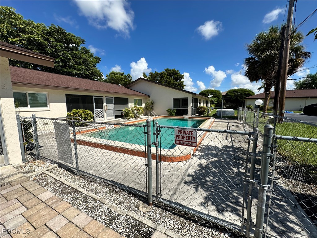 4611 SE 5th Place #8 Cape Coral FL 33904 2025004982 image44