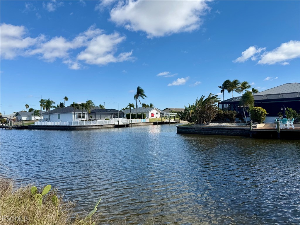 4611 SW 5th Place Cape Coral FL 33914 2026005892 image1