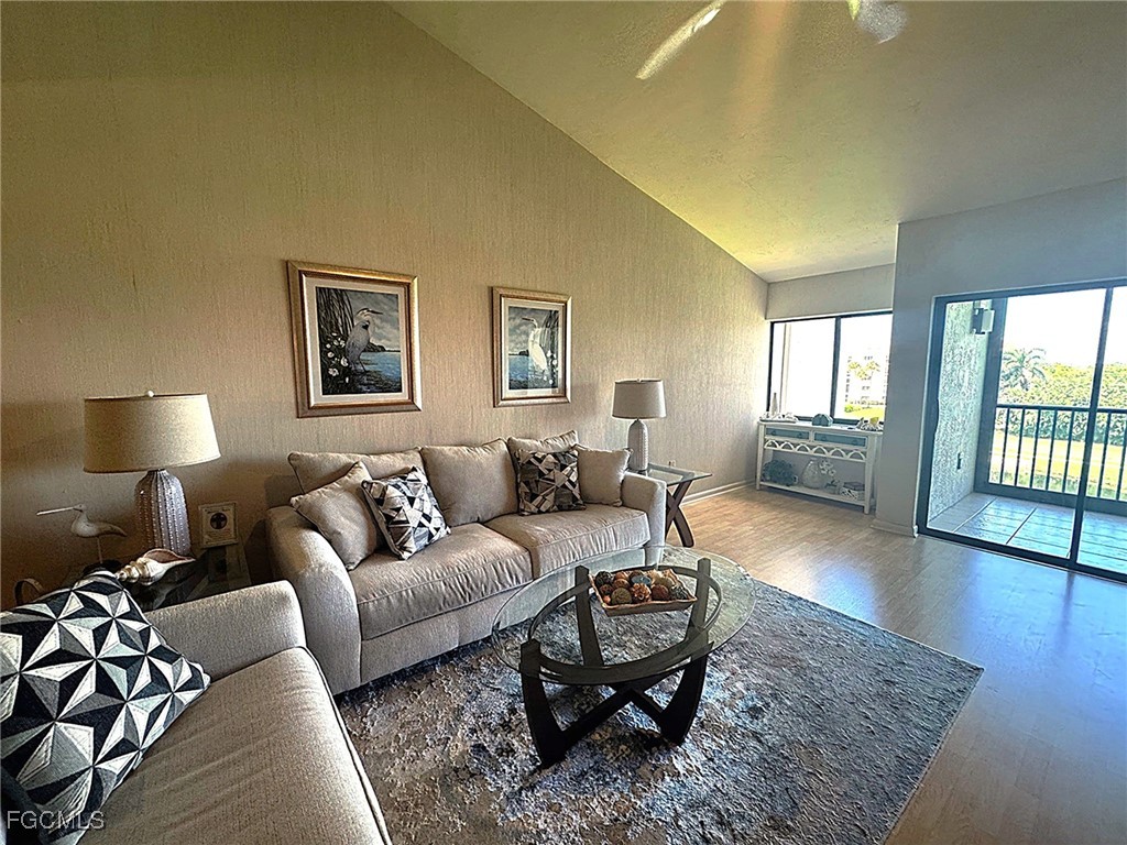 4612 Flagship Drive #405 Fort Myers FL 33919 2025008114 image12