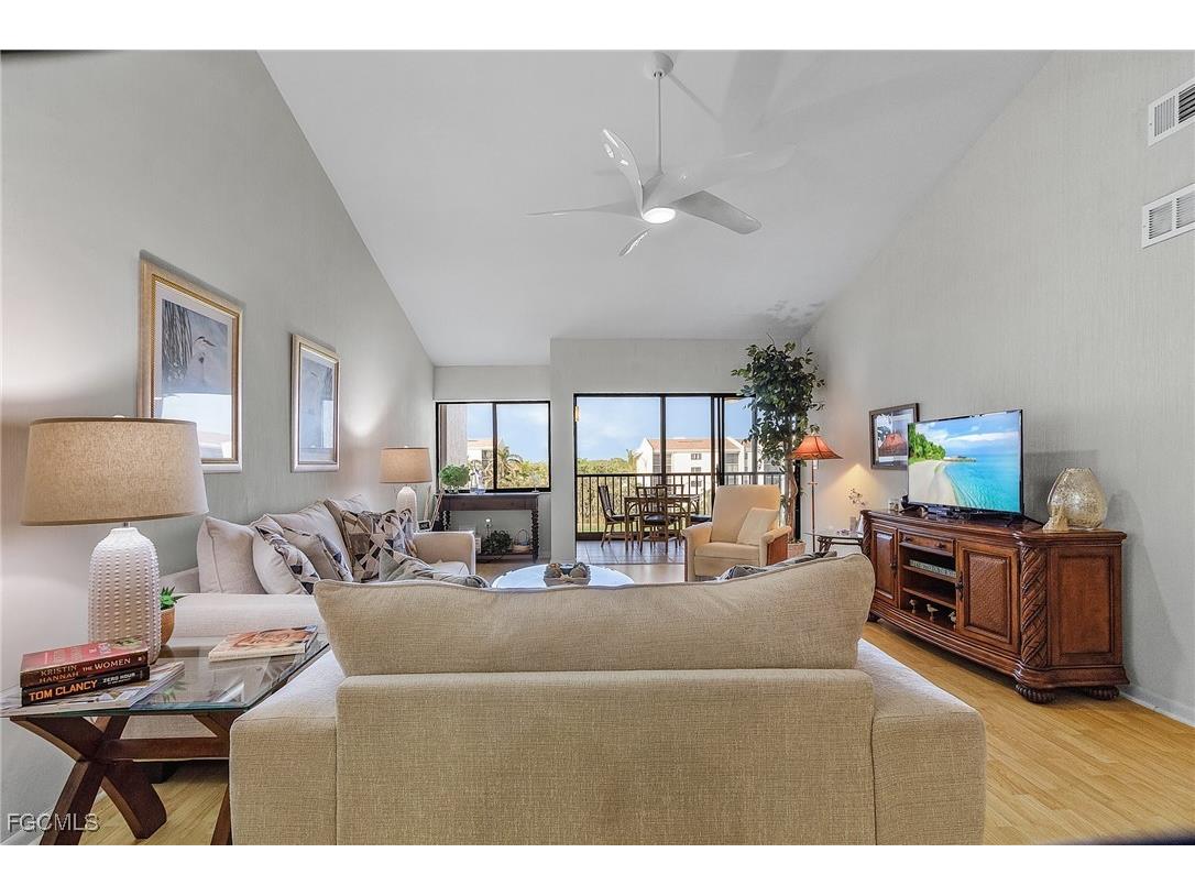 4612 Flagship Drive #405 Fort Myers FL 33919 2025008114 image6