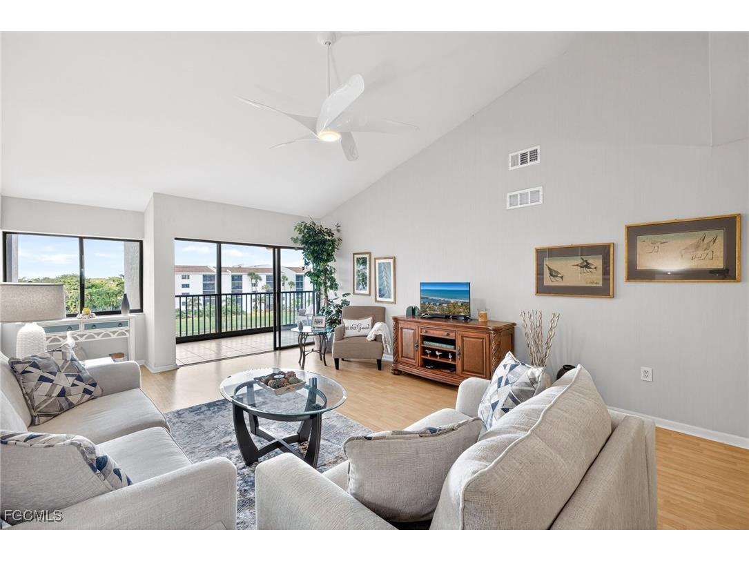 4612 Flagship Drive #405 Fort Myers FL 33919 2026001062 image1